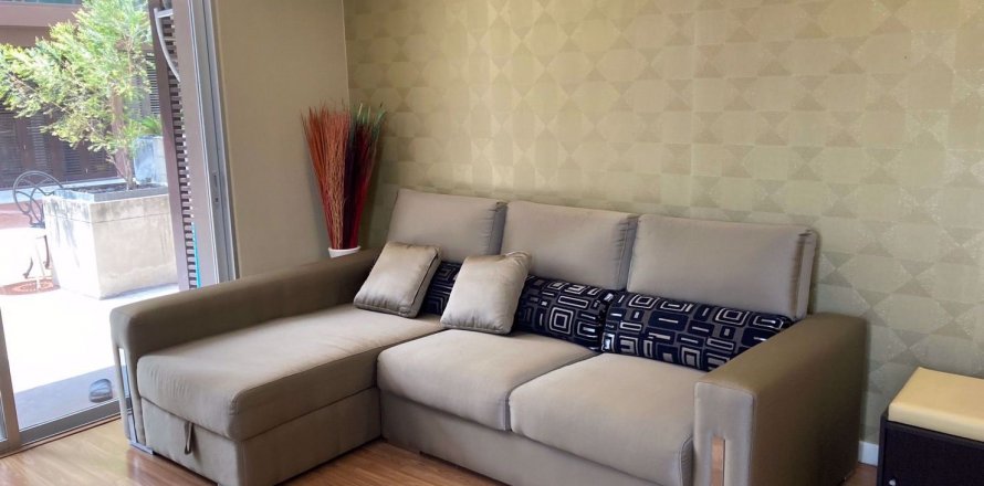 Dúplex de 2 dormitorios en Bang Phlat, Bangkok, Tailandia № 71566