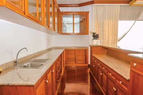 Penthouse in Watthana, Bangkok, Thailand 3 Schlafzimmer № 71568 - Foto 6