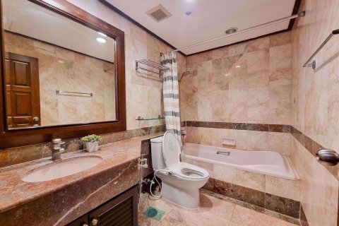 Кондоминиум с 3 спальнями в Ваттхане, Бангкок, Таиланд № 71565 - фото 9