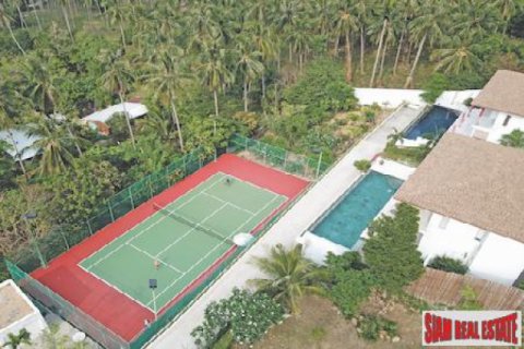 Chalet de 3 dormitorios en Tha Chang, Tailandia № 202688 - foto 3