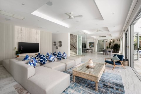 Casa de 5 dormitorios en Ko Samui, Tailandia № 180631 - foto 10
