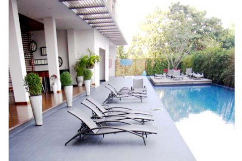 Condominio de 2 dormitorios en Yan Nawa, Bangkok, Tailandia № 144221 - foto 4