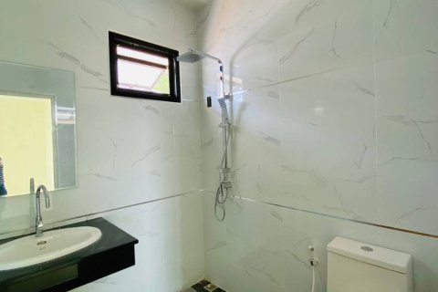 Casa de 3 dormitorios en Pattaya, Tailandia № 157690 - foto 9