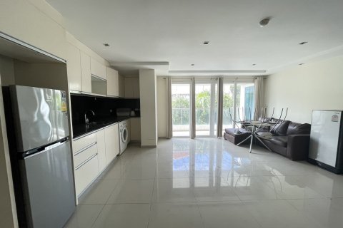 Condominio de 2 dormitorios en Pattaya, Tailandia № 157688 - foto 2
