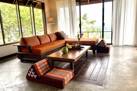 Casa de 2 dormitorios en Ko Samui, Tailandia № 137475 - foto 1