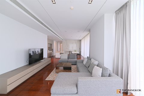Condo in Bangkok, Thailand, 3 bedrooms № 190165