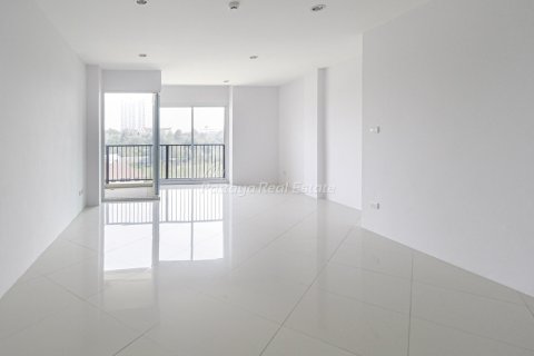 Estudio en el condominio en Bang Lamung, Tailandia № 205248 - foto 3