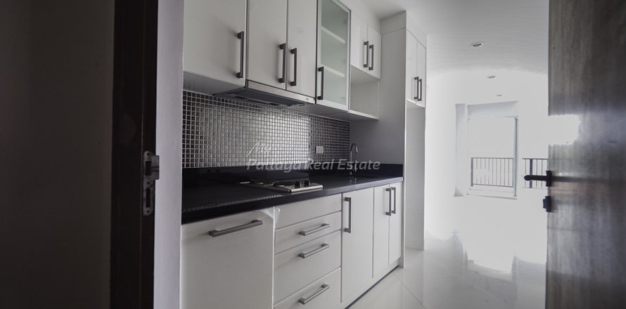 Estudio en el condominio en Bang Lamung, Tailandia № 205248