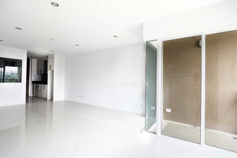 Estudio en el condominio en Bang Lamung, Tailandia № 205248 - foto 5