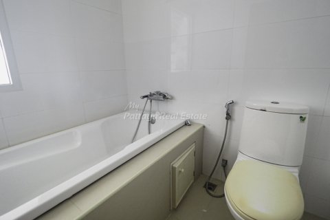 Estudio en el condominio en Bang Lamung, Tailandia № 205248 - foto 8