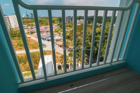 Estudio en el condominio en Sattahip, Tailandia № 205251 - foto 12