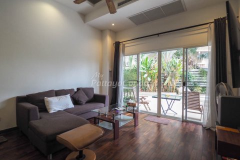 Condominio de 1 dormitorio en Bang Lamung, Tailandia № 205250 - foto 3