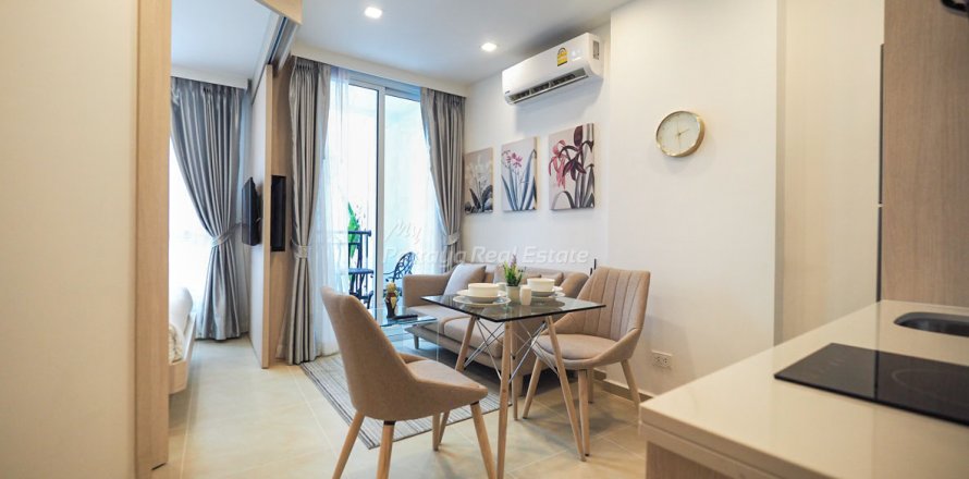 Condominio de 1 dormitorio en Bang Lamung, Tailandia № 205247