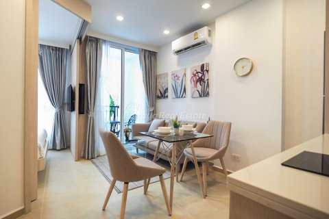 Condo à Bang Lamung, Thaïlande, 1 chambre  № 205246
