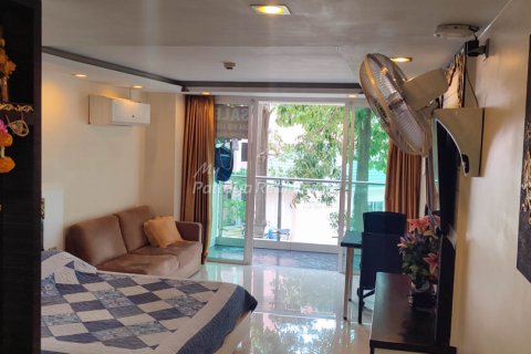 Estudio en el condominio en Bang Lamung, Tailandia № 205249 - foto 3