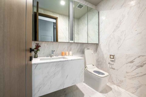 Condominio de 2 dormitorios en Bangkok, Tailandia № 214253 - foto 19