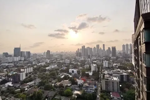Estudio en el condominio en Khlong Toei, Bangkok, Tailandia № 156754