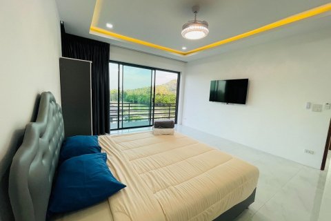 Chalet de 5 dormitorios en Ko Samui, Tailandia № 180190 - foto 7