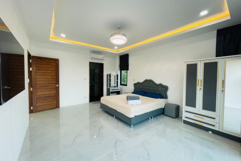 Chalet de 5 dormitorios en Ko Samui, Tailandia № 180190 - foto 6