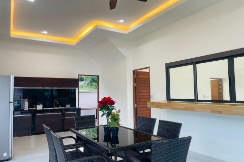 Chalet de 5 dormitorios en Ko Samui, Tailandia № 180190 - foto 12