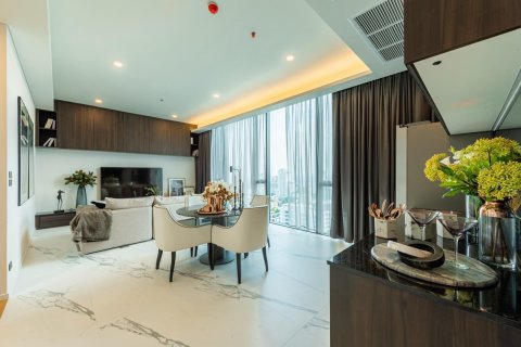Condominio de 3 dormitorios en Khlong Toei, Bangkok, Tailandia № 134082