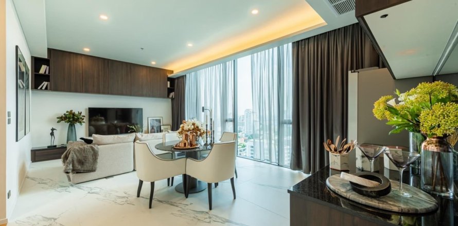 Condominio de 3 dormitorios en Khlong Toei, Bangkok, Tailandia № 134082