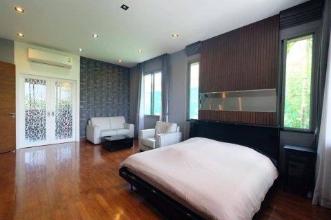 Chalet de 4 dormitorios en Prawet, Bangkok, Tailandia № 134085 - foto 9