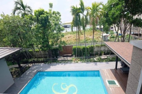 Chalet de 4 dormitorios en Prawet, Bangkok, Tailandia № 134085 - foto 17