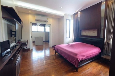 Chalet de 4 dormitorios en Prawet, Bangkok, Tailandia № 134085 - foto 10