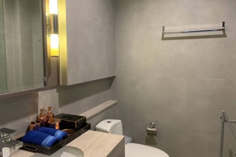 Condominio de 3 dormitorios en Sathon, Bangkok, Tailandia № 134083 - foto 8