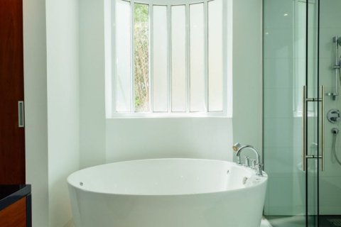 Condominio de 3 dormitorios en Bang Sare, Tailandia № 160962 - foto 20