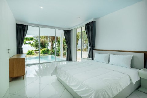 Condominio de 3 dormitorios en Bang Sare, Tailandia № 160962 - foto 15