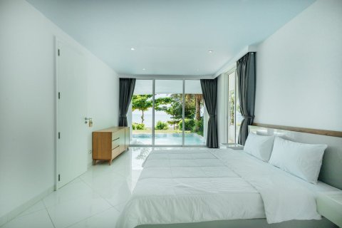 Condominio de 3 dormitorios en Bang Sare, Tailandia № 160962 - foto 14