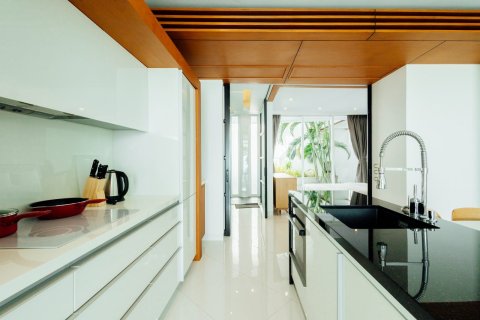 Condominio de 3 dormitorios en Bang Sare, Tailandia № 160962 - foto 26