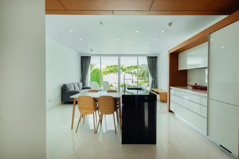 Condominio de 3 dormitorios en Bang Sare, Tailandia № 160962 - foto 24