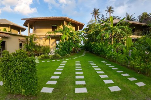 Chalet de 3 dormitorios en Ko Samui, Tailandia № 172423 - foto 7