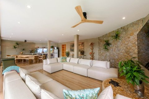 Chalet de 2 dormitorios en Ko Samui, Tailandia № 172418 - foto 16