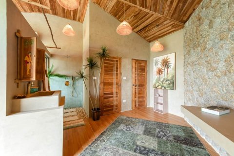 Chalet de 2 dormitorios en Ko Samui, Tailandia № 172418 - foto 13