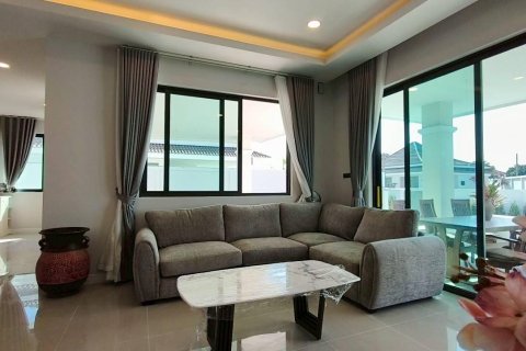 Chalet de 3 dormitorios en Hua Hin, Tailandia № 169841 - foto 17