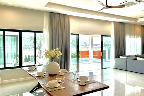 Chalet de 3 dormitorios en Hua Hin, Tailandia № 169841 - foto 7