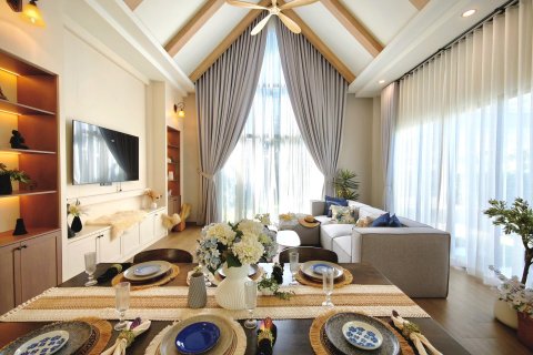 Chalet de 3 dormitorios en Pattaya, Tailandia № 203501 - foto 8