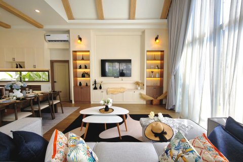 Chalet de 3 dormitorios en Pattaya, Tailandia № 203501 - foto 9