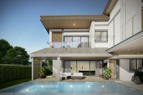 Chalet de 3 dormitorios en Pattaya, Tailandia № 203498 - foto 3