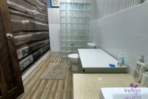 Casa de 3 dormitorios en Mae On, Tailandia № 55371 - foto 17