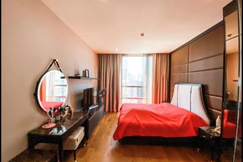 Condominio de 2 dormitorios en Bang Rak, Bangkok, Tailandia № 133942 - foto 5