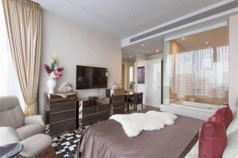 Condominio de 2 dormitorios en Watthana, Bangkok, Tailandia № 133946 - foto 12