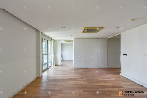 Condo à Bangkok, Thaïlande, 3 chambres № 188984 - photo 8