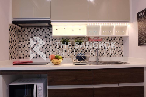 Condominio de 1 dormitorio en Bangkok, Tailandia № 187969 - foto 2