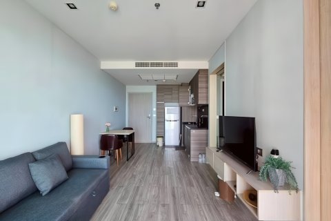 Apartamento de 1 dormitorio en Pattaya, Tailandia № 194724 - foto 5