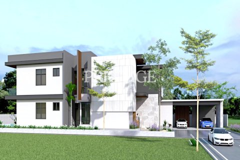 House in Pattaya, Thailand 5 bedrooms № 198147 - photo 5